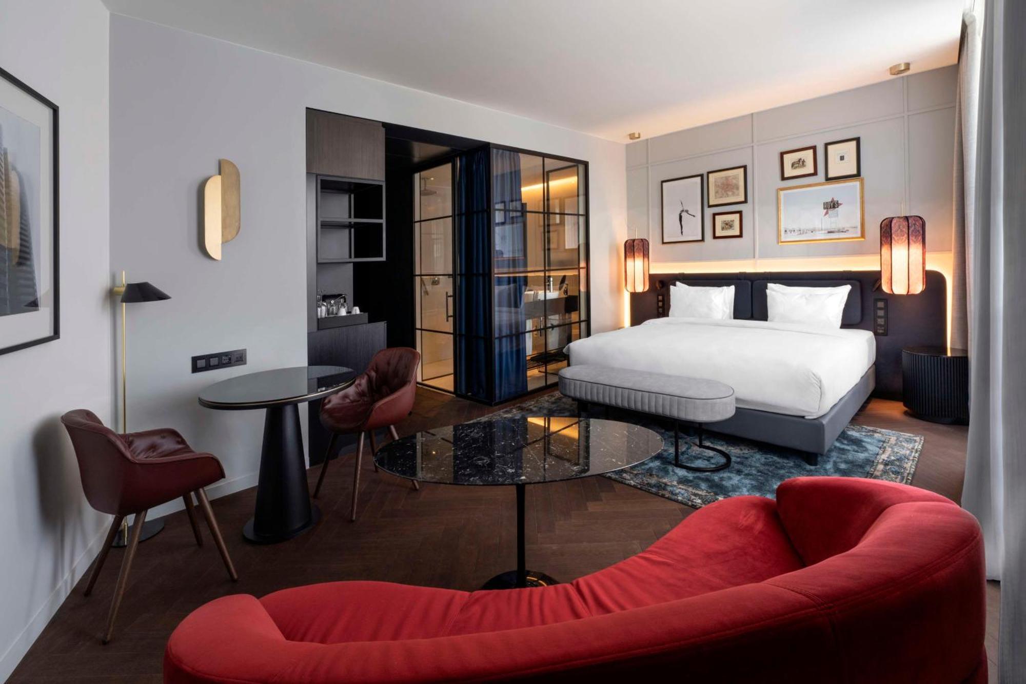 Radisson Collection Hotel, Santa Sofia Mailand Exterior foto A room at the hotel